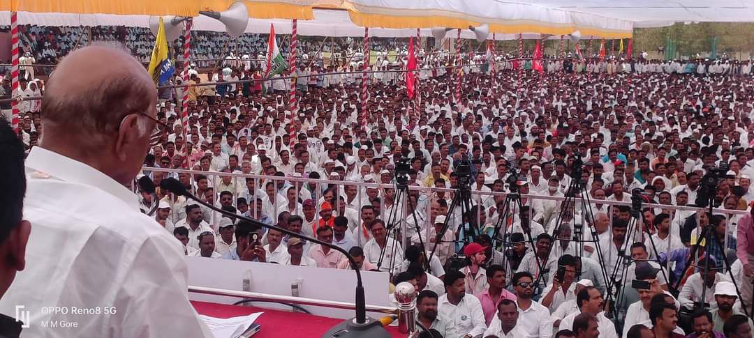 महिलेसह बालकाचा सडलेल्या अवस्थेत मृतदेह सापडला 