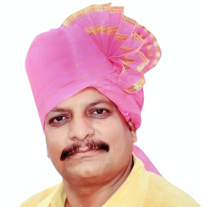 बहिणींच्या अंगावर कार घालून जीवे मारण्याचा प्रयत्न