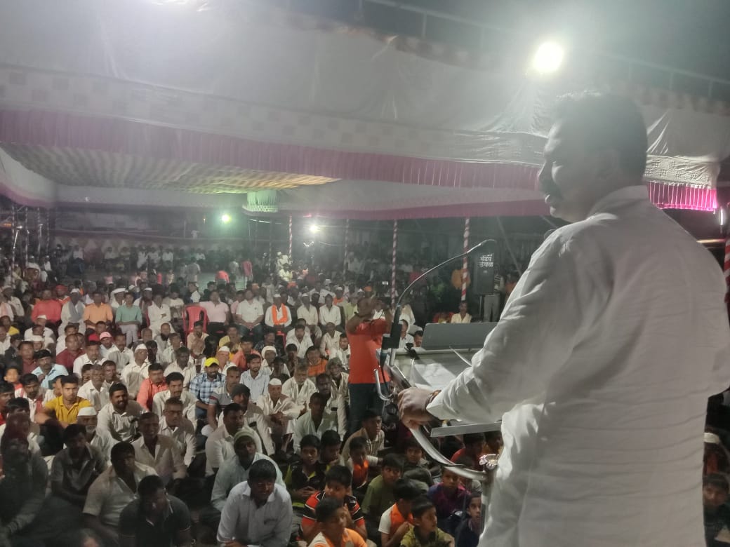 फलटण तालुक्यातील प्रत्येकाला श्रीमंत करणार : खा. रणजितसिंह यांची ग्वाही