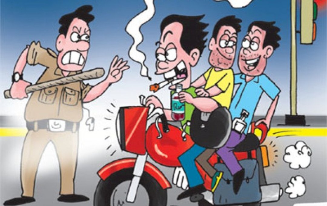 सावधान !!! फलटण शहरात वाहन चालवताय : पुढे पोलिस आहेत 