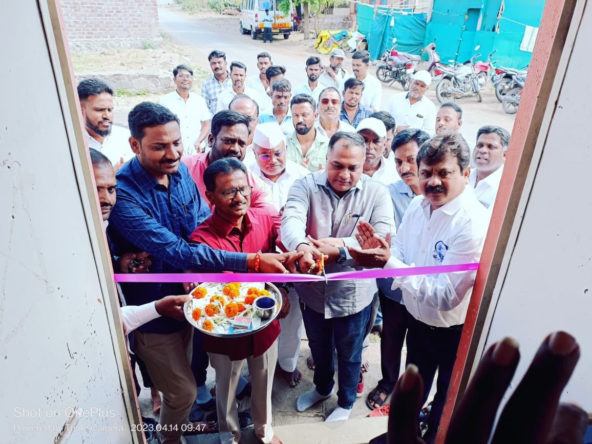 डॉ. आंबेडकर जयंती निमित्त पिंपरद येथे रक्तदान शिबीर संपन्न : रक्तदात्यांचा उस्फुर्त सहभाग  