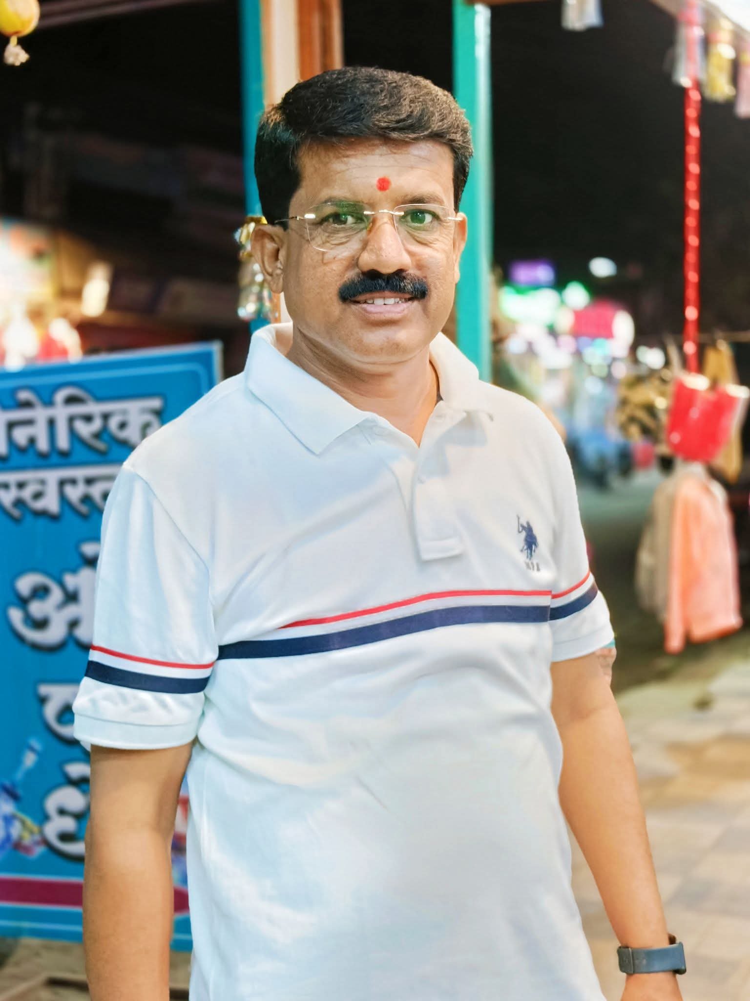 विश्वासाचा आधार : पत्रकार अनिल पिसाळ