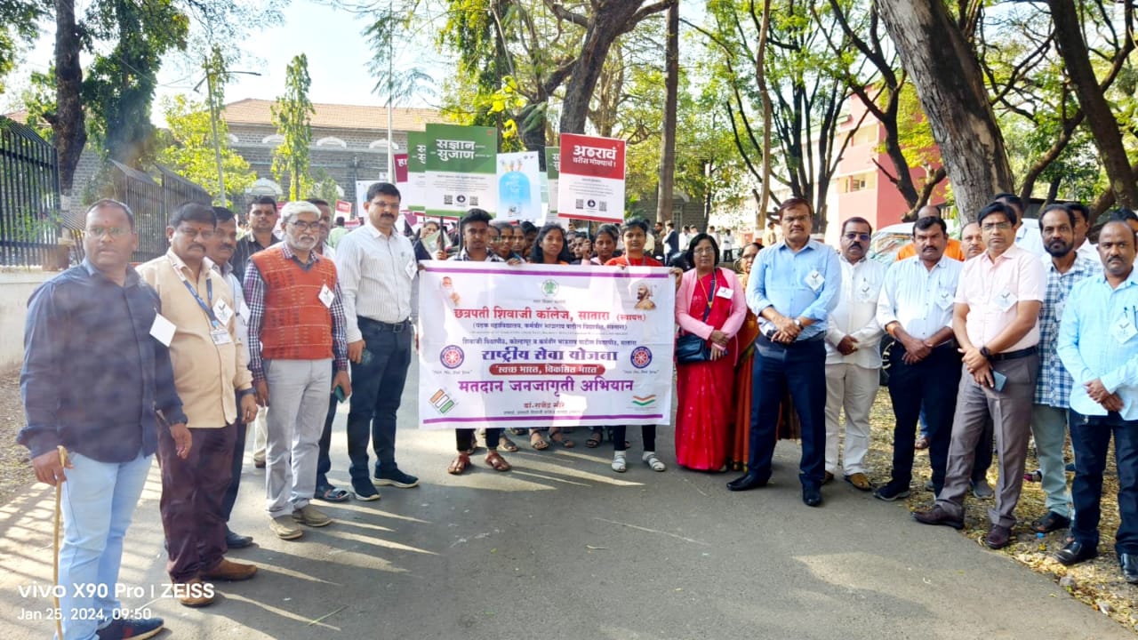 फलटण शहरासह तालुक्याला मुसळधार पावसाने झोडपले