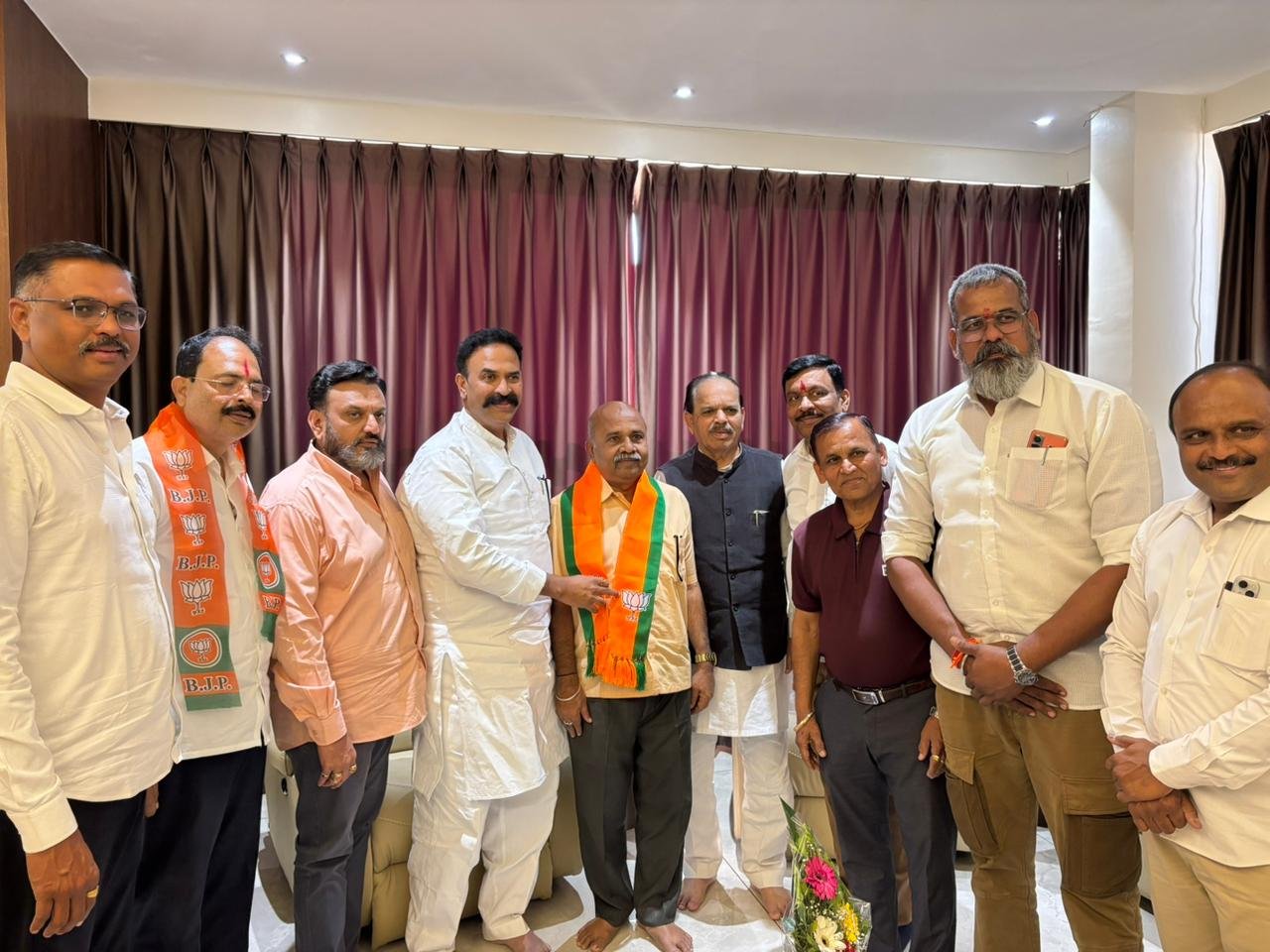 राष्ट्रवादीचे माजी शहराध्यक्ष मिलिंद नेवसे यांचा भाजपमध्ये प्रवेश 