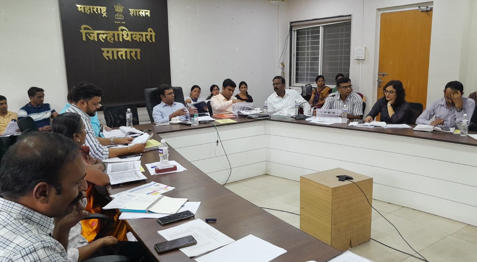 गरम पाण्याने भाजल्याने लहान मुलगा जखमी