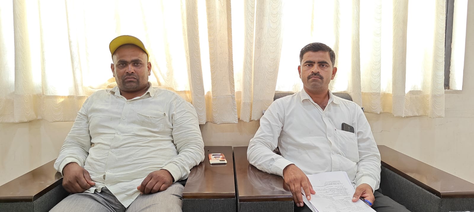 संविधानातून निर्माण झालेल्या कायद्याचे पालन करणे गजजेचे