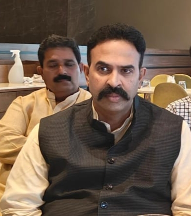 दिगंबर आगवणे जमीन विकून उभारताहेत 100 ऑक्सिजन बेड्सचे कोविड सेंटर